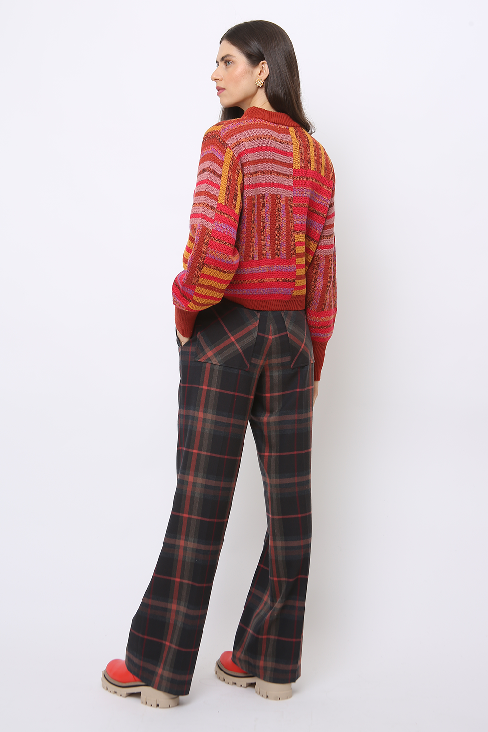 FRAMED COLORFUL PATCH KNIT SWEATER