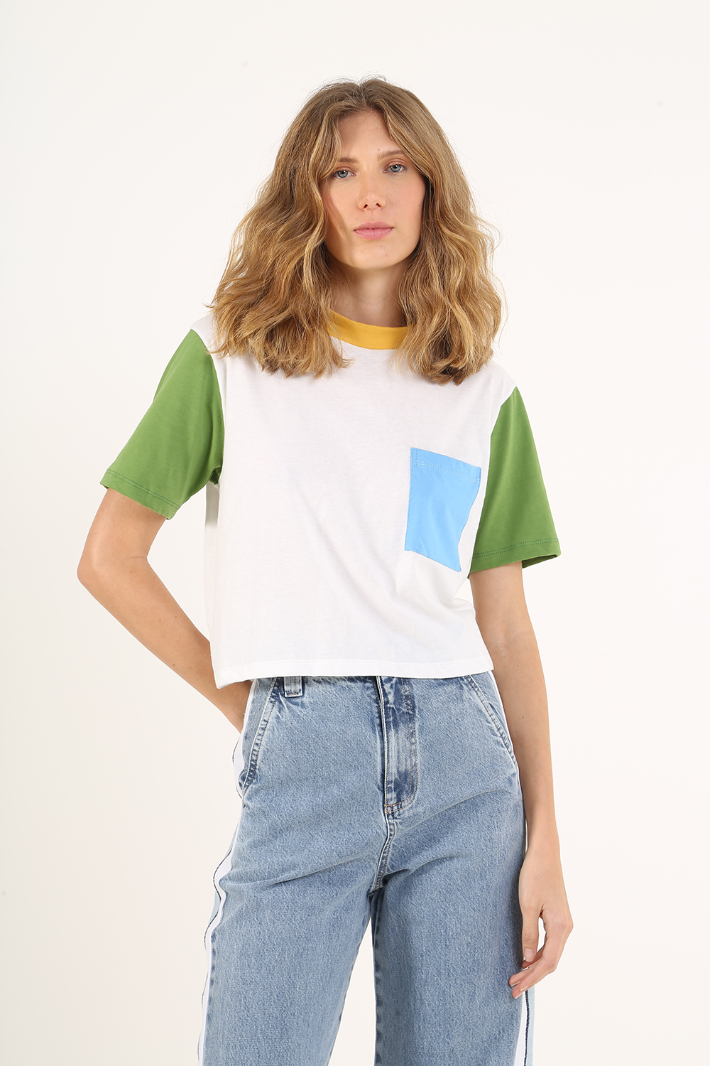 T-SHIRT CROPPED CHAMP ALLMOST VINTAGE
