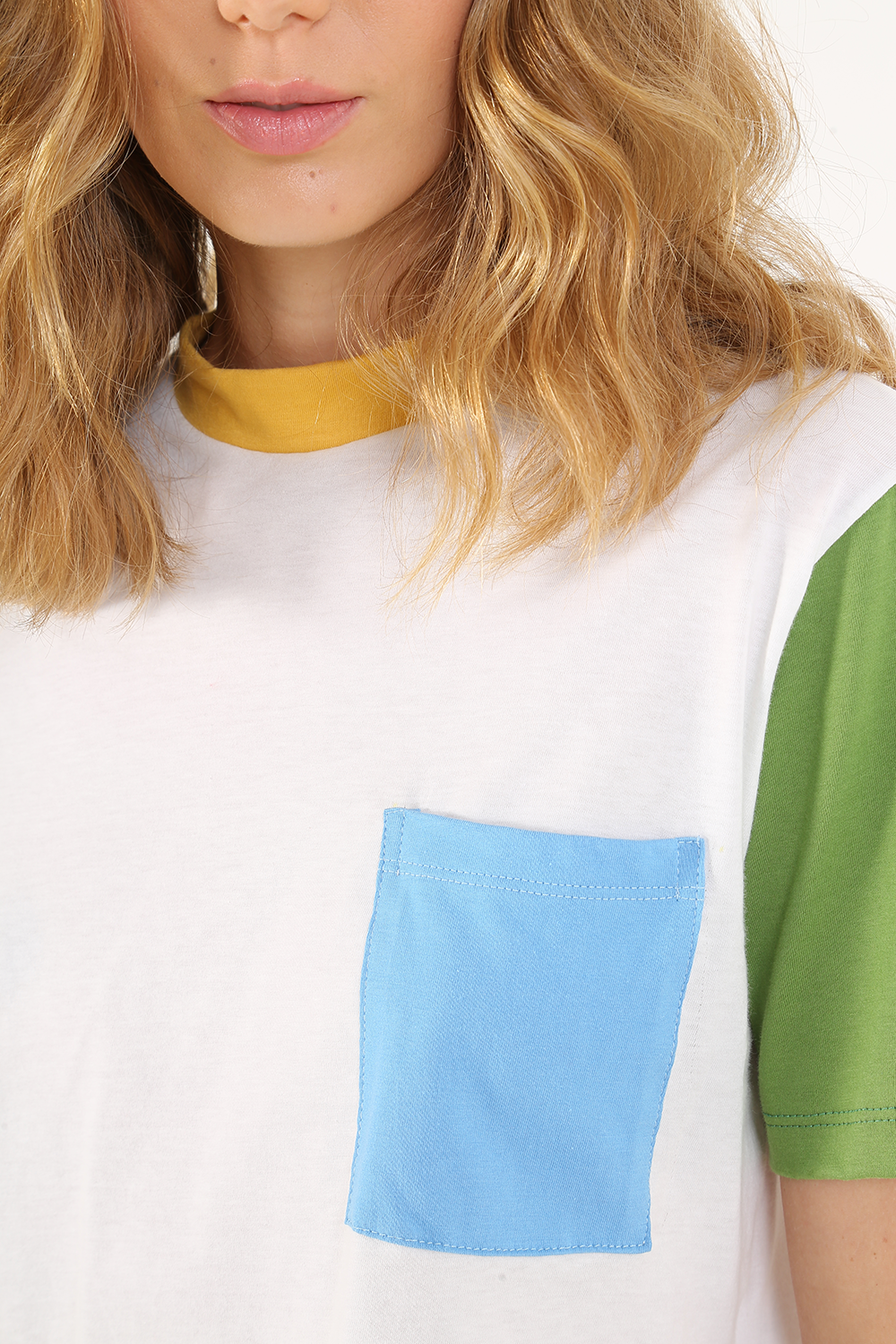 T-SHIRT CROPPED CHAMP ALLMOST VINTAGE