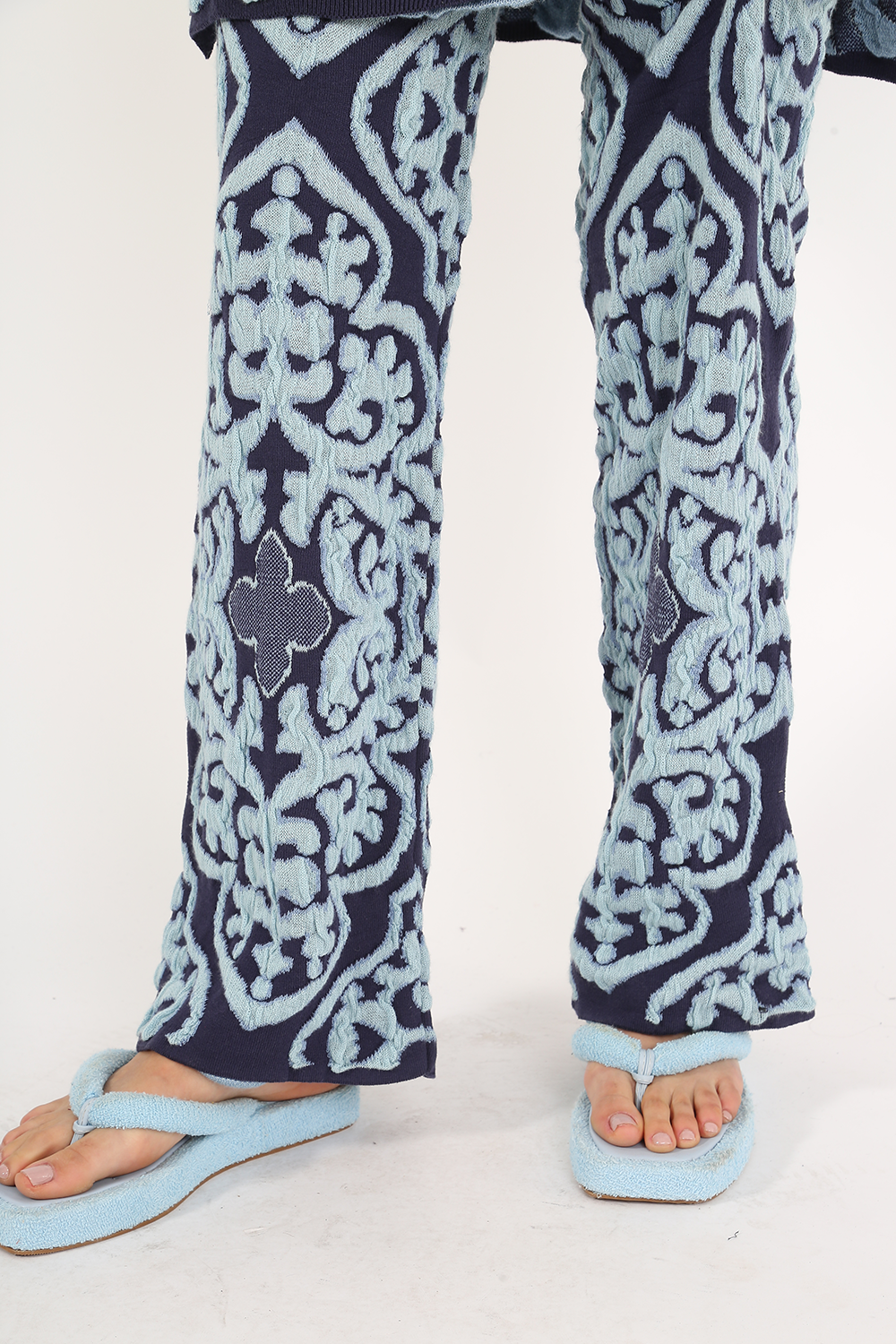 CALÇA TRICOT ARABESQUE ALLMOST VINTAGE