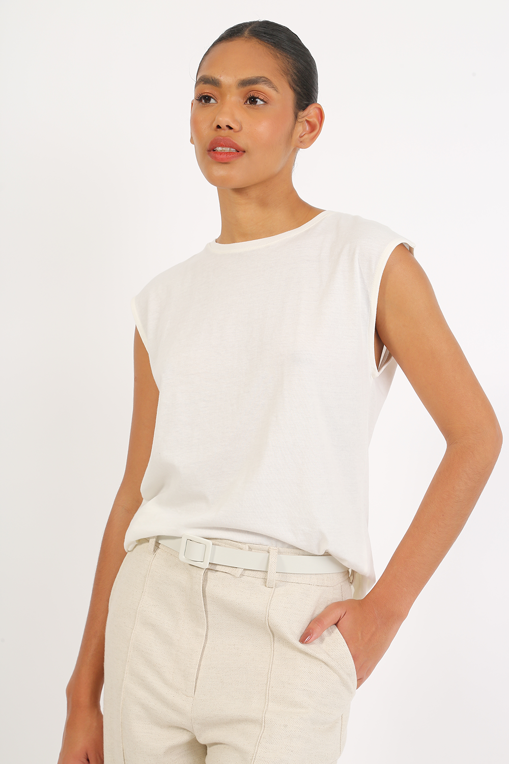 ALLMOST VINTAGE ESSENTIAL T-SHIRT