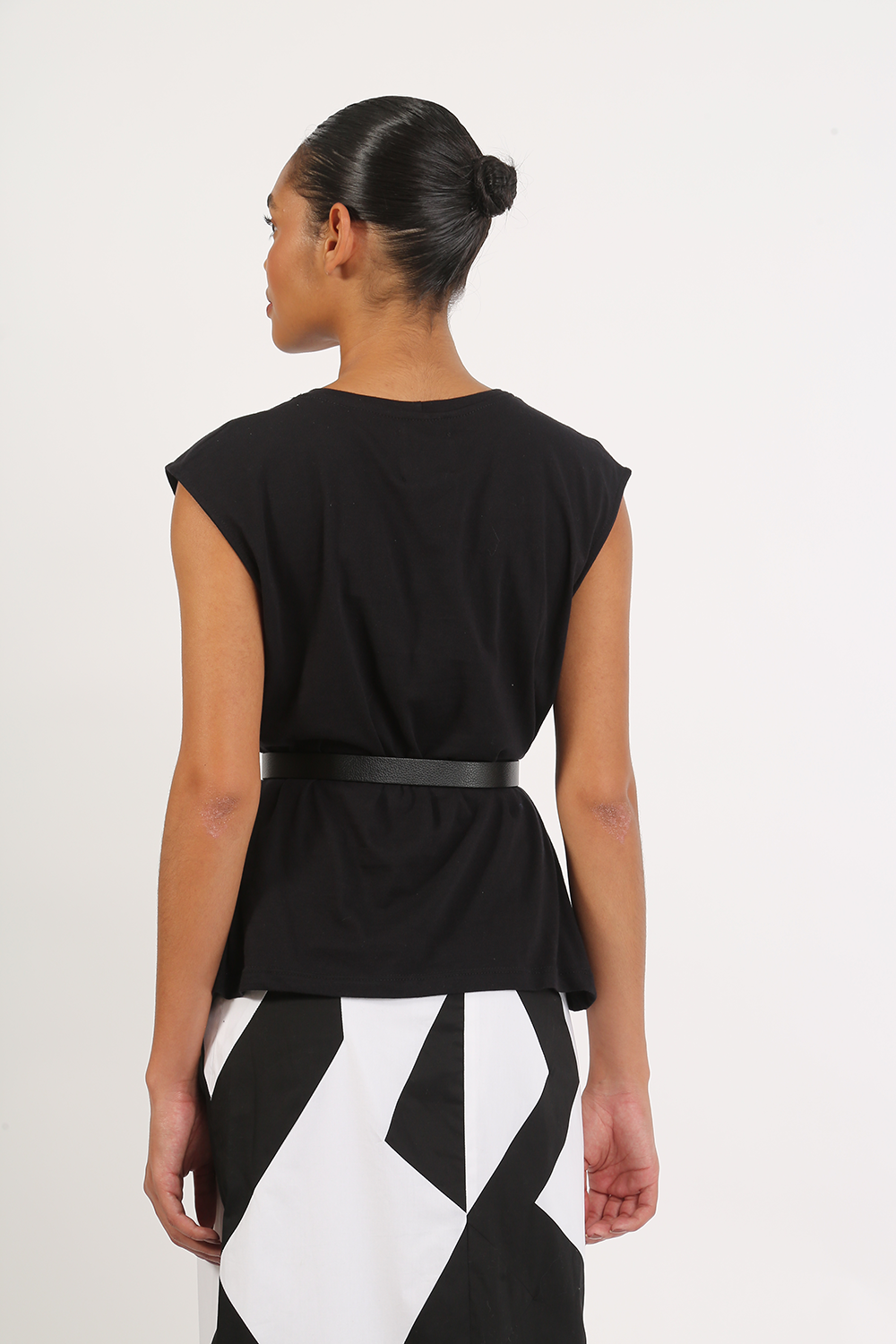 ALLMOST VINTAGE ESSENTIAL T-SHIRT