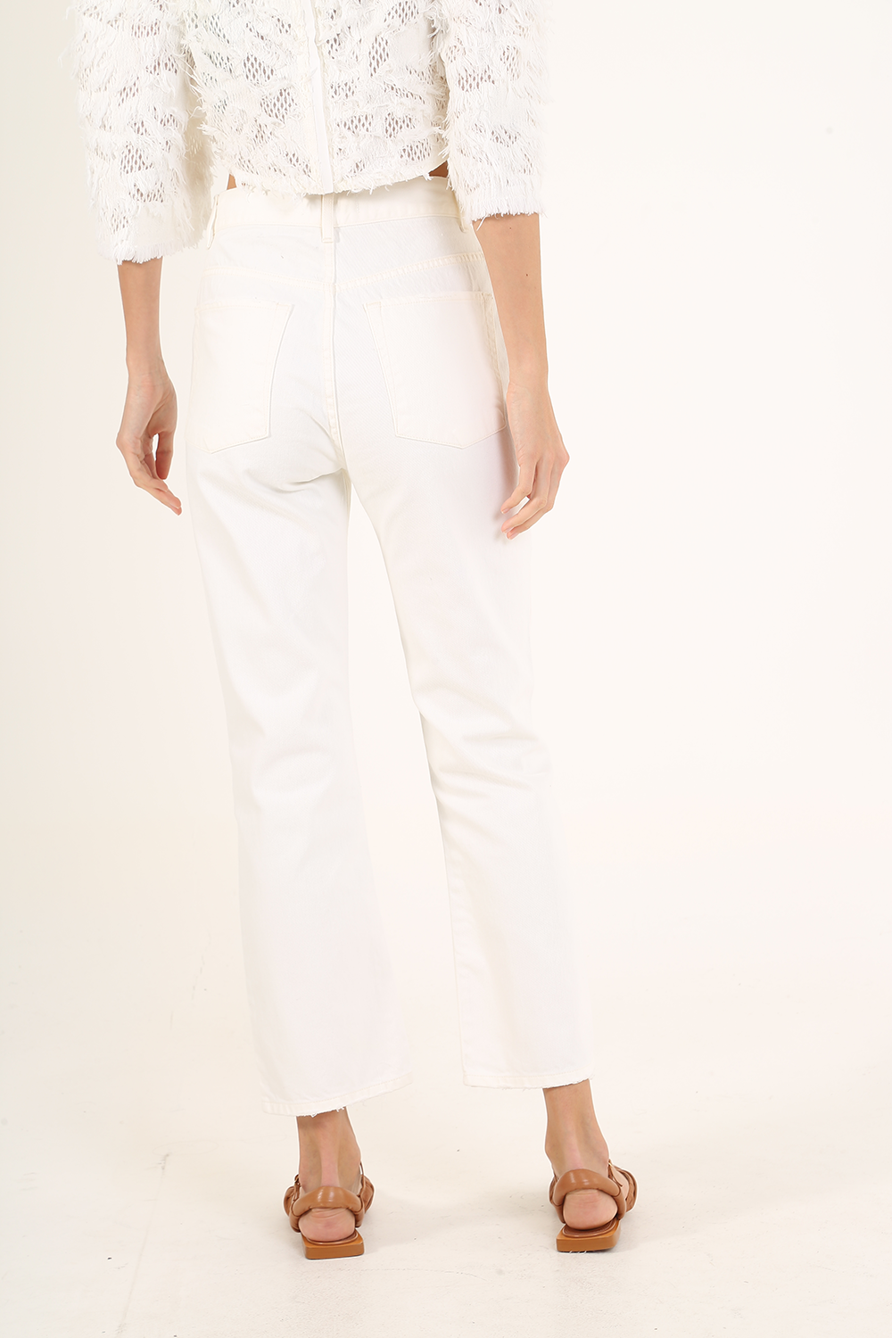 VIC STRAIGHT JEANS